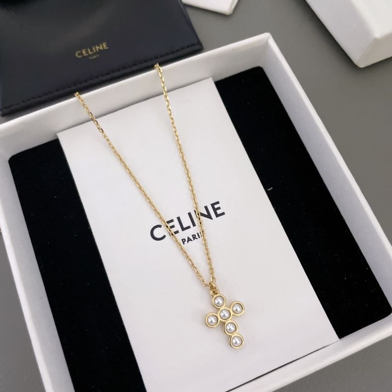 Unclassified Brand Necklaces